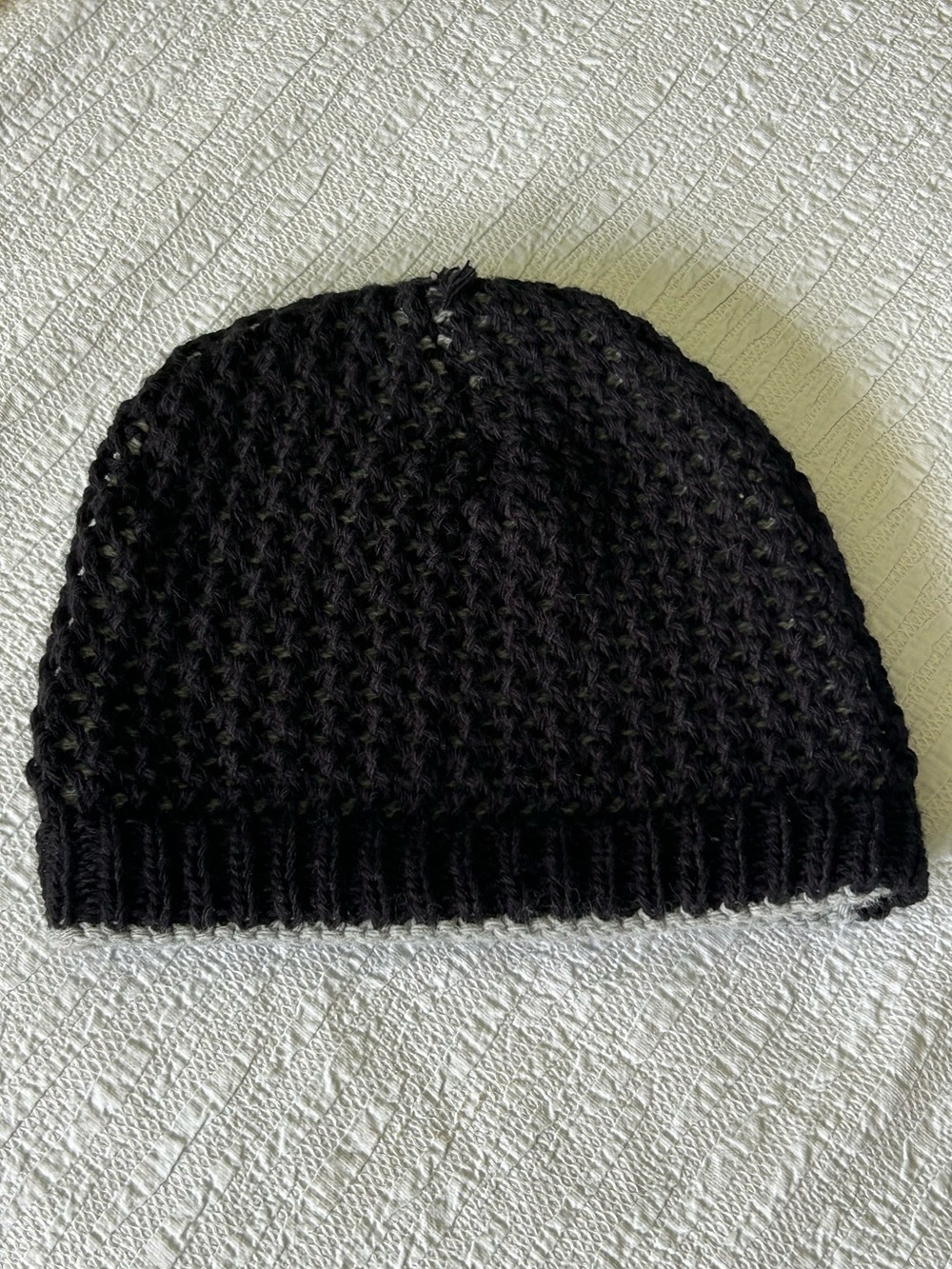 Black/Gray Women’s Knit Beanie - Women’s Winter Accessory
